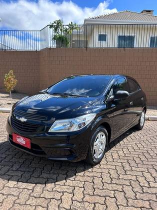 CHEVROLET ONIX 1.0 MPFI JOY 8V FLEX 4P MANUAL CHEVROLET ONIX 1.0 MPFI JOY 8V FLEX 4P MANUAL